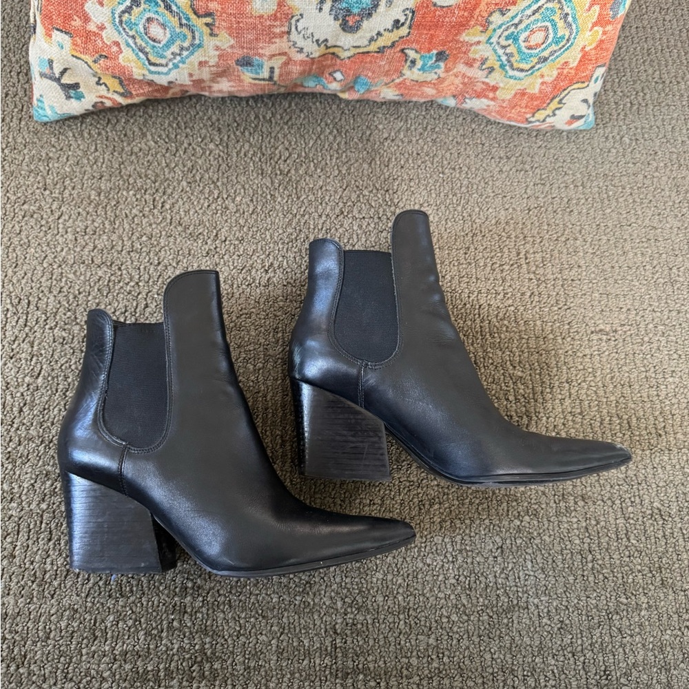 Black Ankle Boots Kendall & Kylie